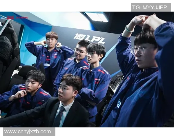 DOTA2个人能力排名新突破JDG战队成员表现引发热议与关注