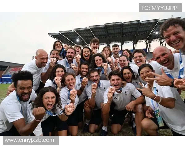 成都飞盘队实力强劲荣登全国第五名展现出色竞技水平与团队合作精神