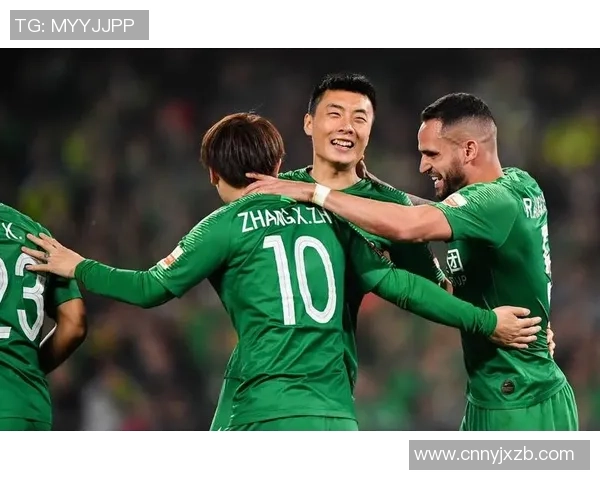 李磊专访：从青涩少年到足球明星的成长之路回顾